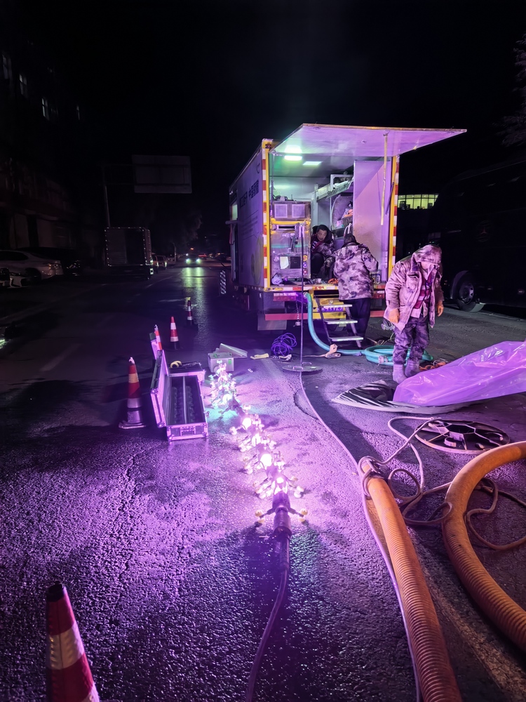 延长管道非开挖修复